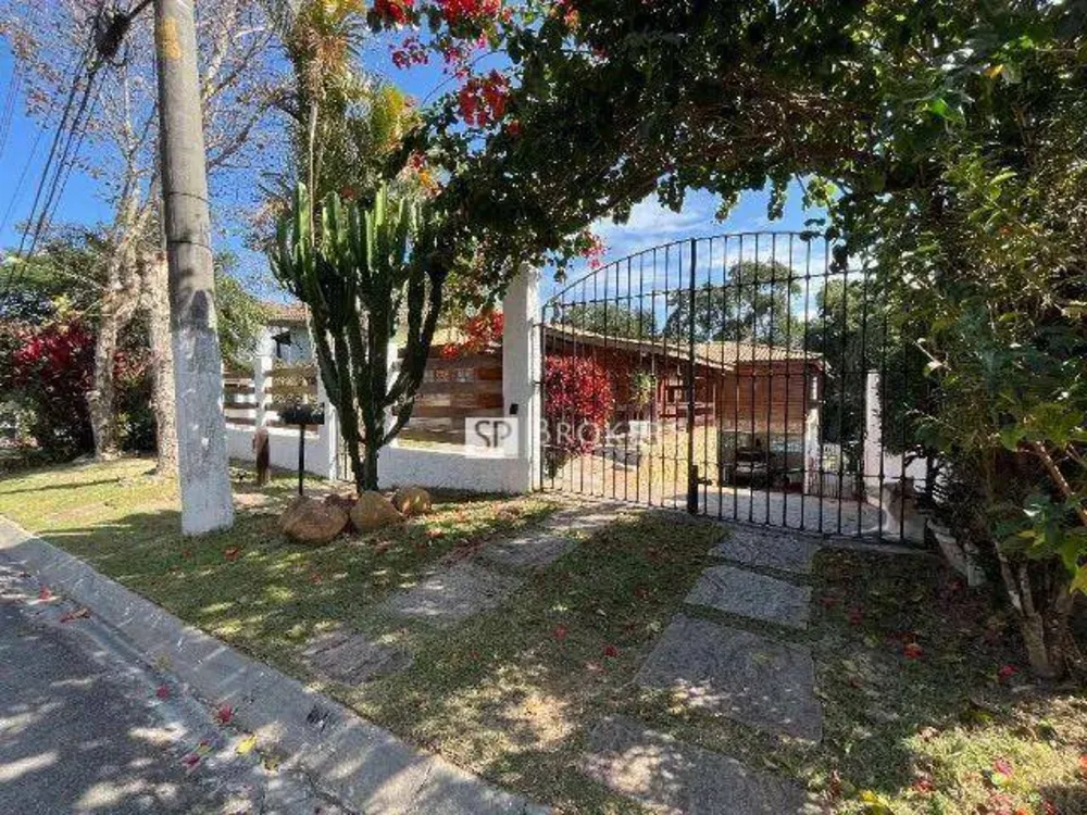 Casa, 4 quartos, 250 m² - Foto 2