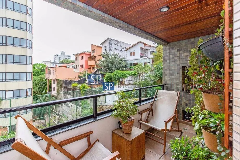 Apartamento, 3 quartos, 205 m² - Foto 1