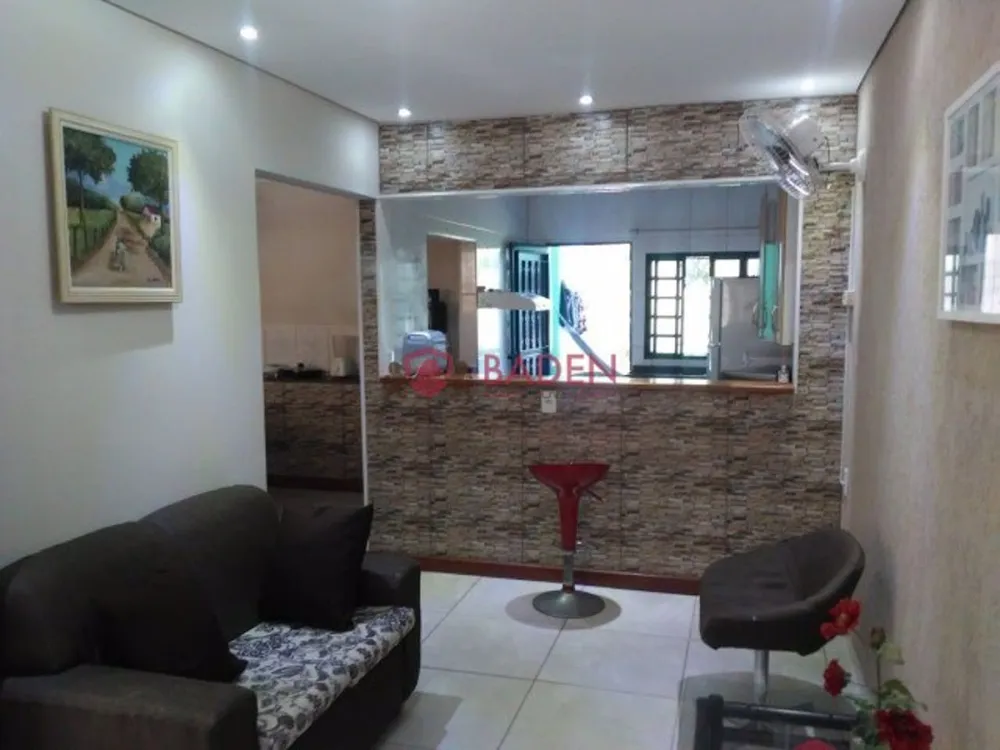 Casa, 4 quartos, 210 m² - Foto 4