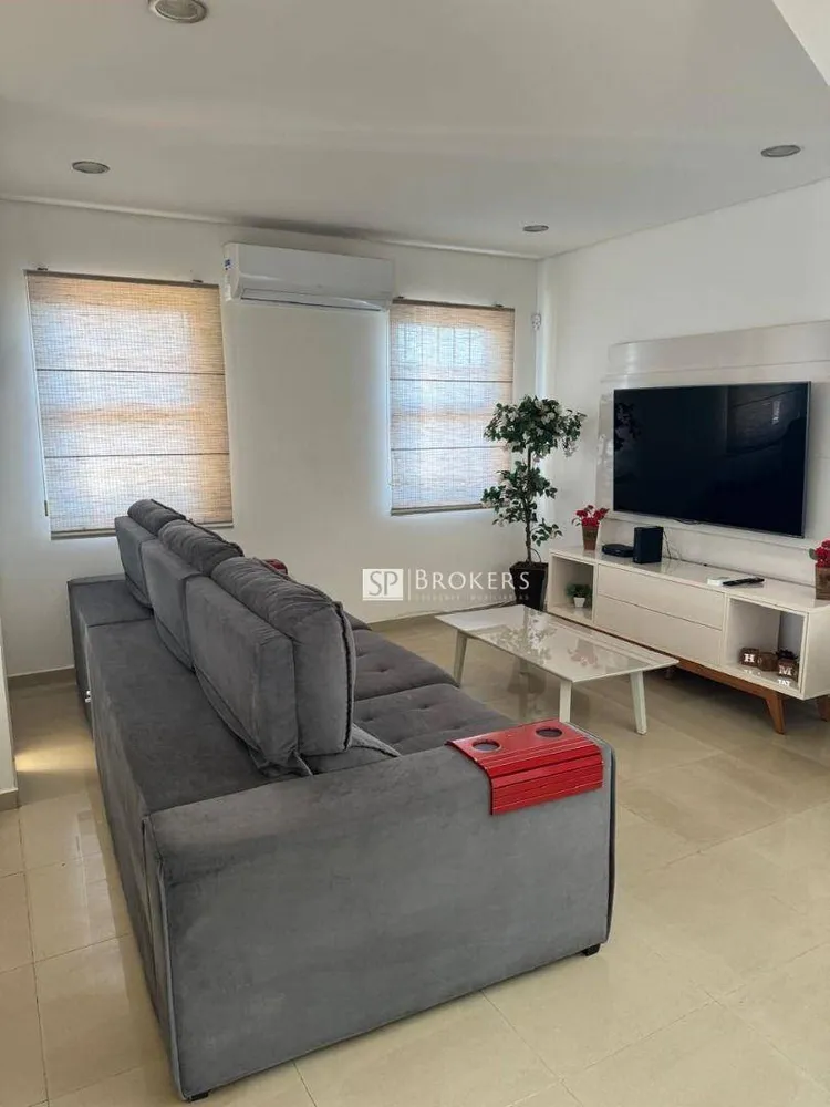 Casa, 3 quartos, 212 m² - Foto 1