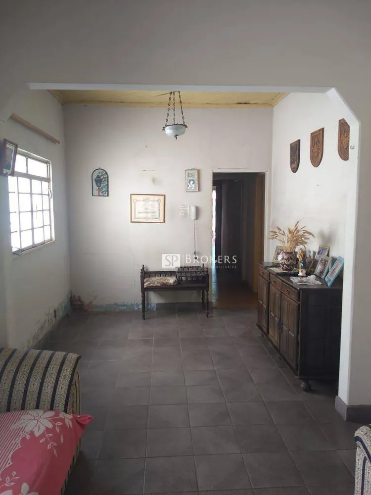 Casa, 3 quartos, 222 m² - Foto 2