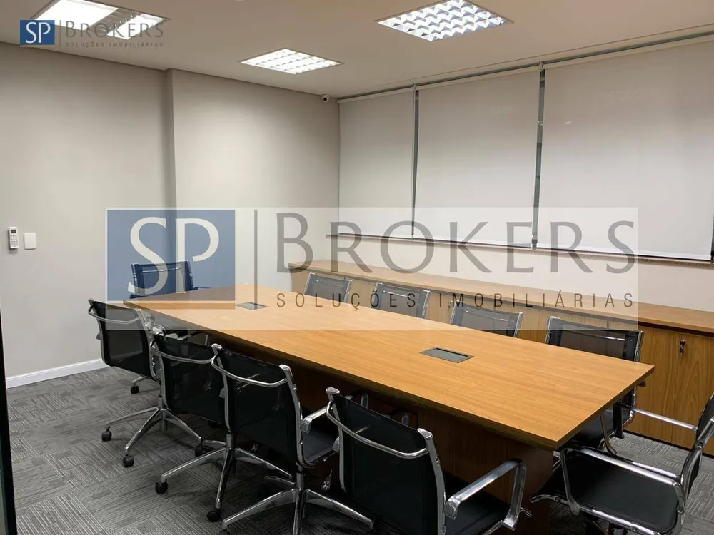 Sala-Conjunto, 300 m² - Foto 1