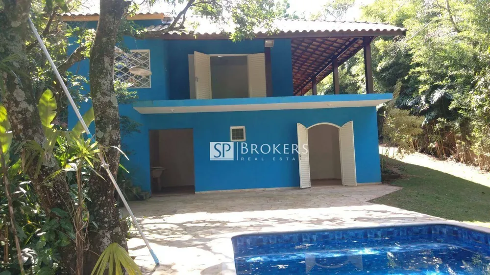 Chácara, 3 quartos, 2330 m² - Foto 1