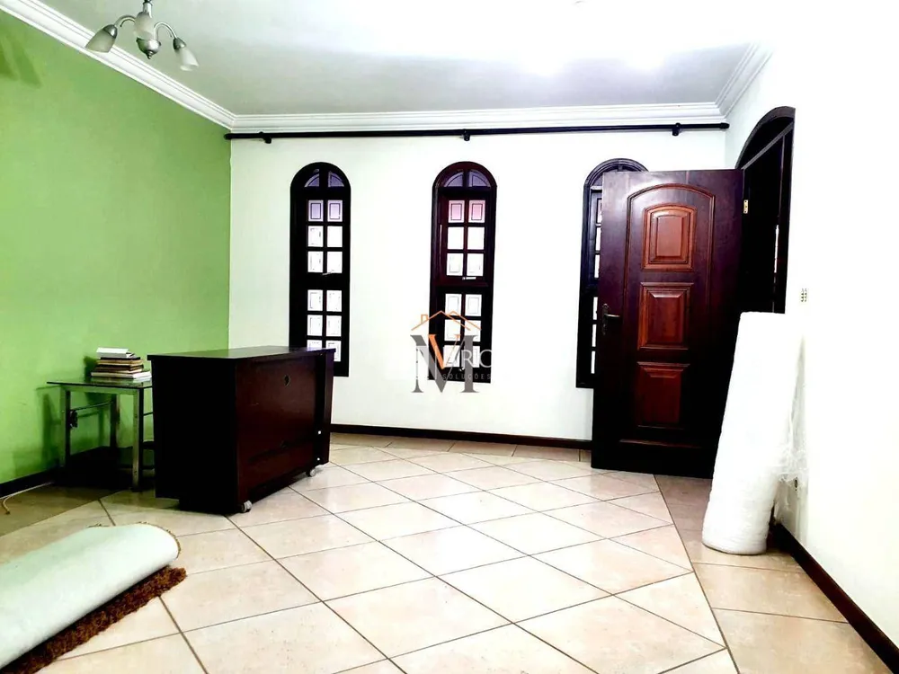 Casa, 3 quartos, 244 m² - Foto 3