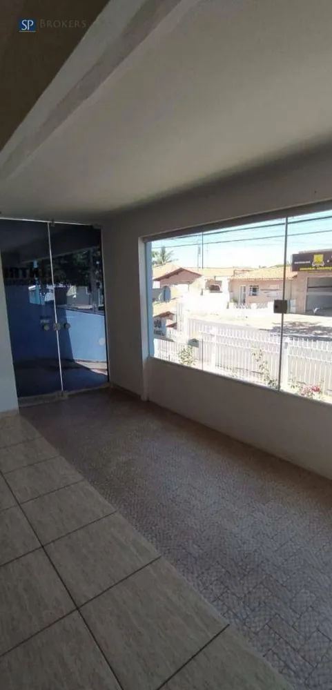 Casa, 3 quartos, 141 m² - Foto 2