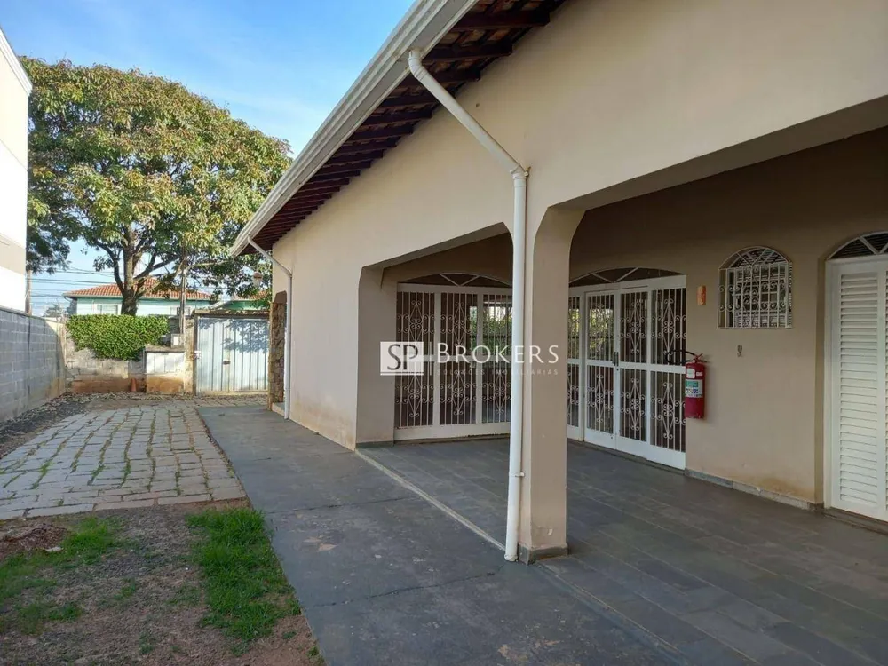 Casa, 4 quartos, 291 m² - Foto 1