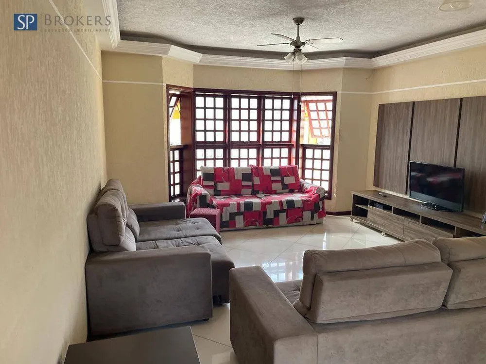Sobrado, 3 quartos, 196 m² - Foto 1