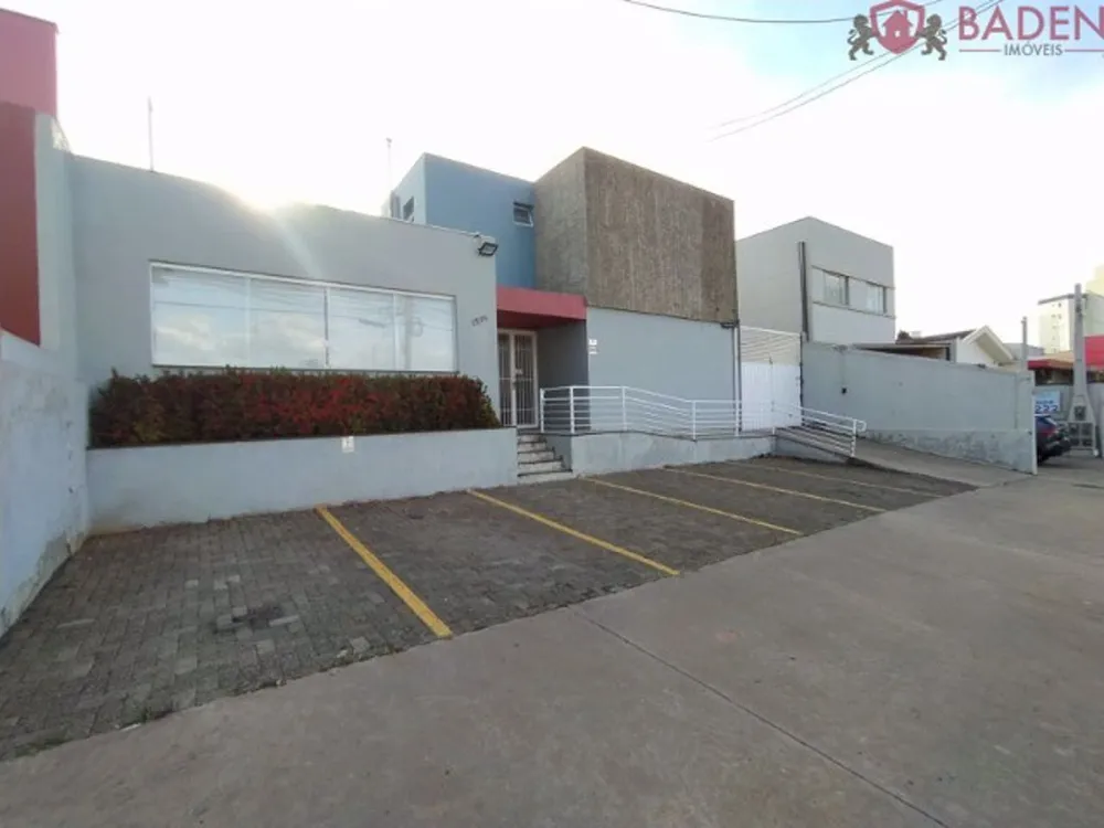 Prédio Inteiro, 490 m² - Foto 1