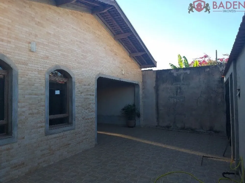 Casa, 4 quartos, 151 m² - Foto 1