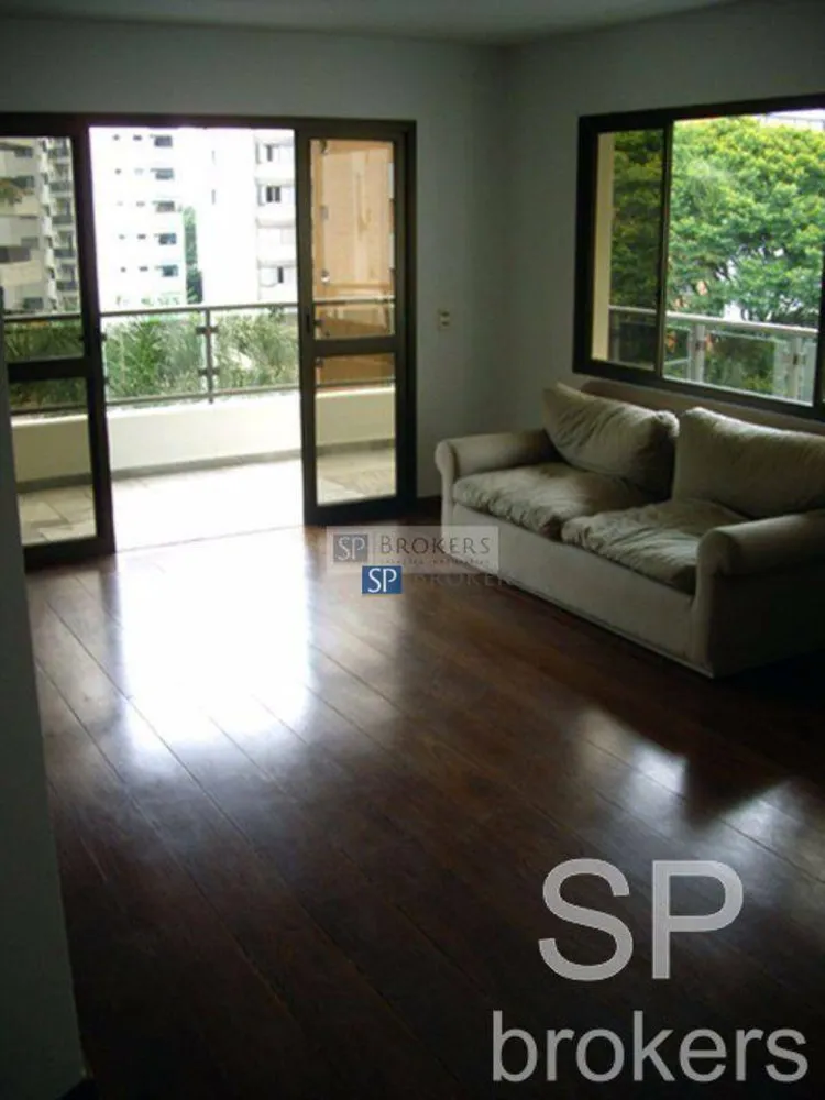 Apartamento, 3 quartos, 225 m² - Foto 1