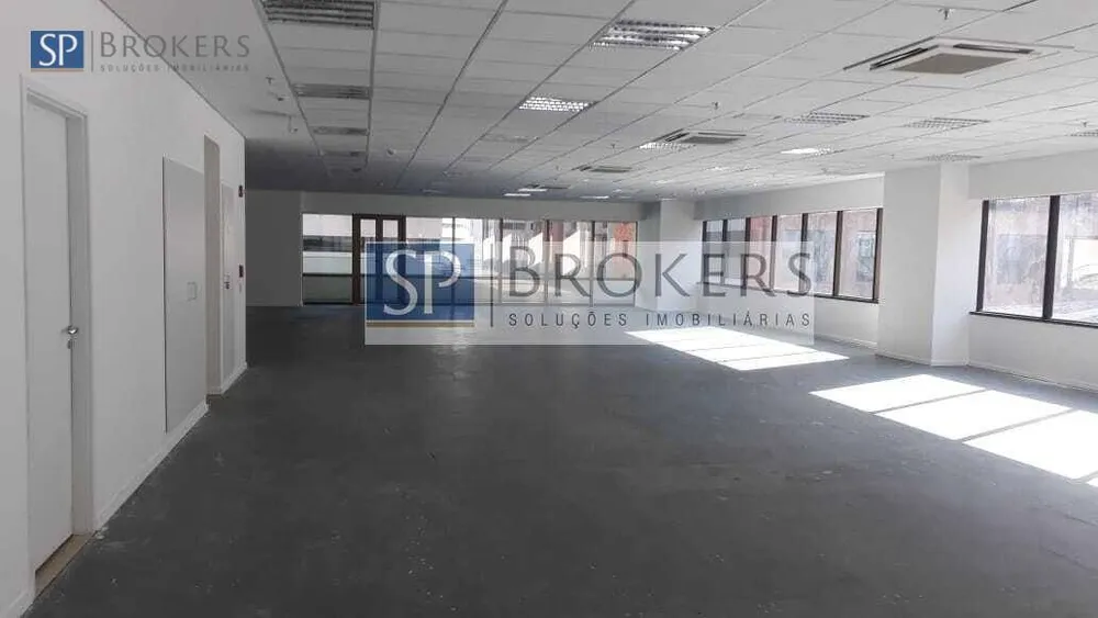 Sala-Conjunto, 2696 m² - Foto 1