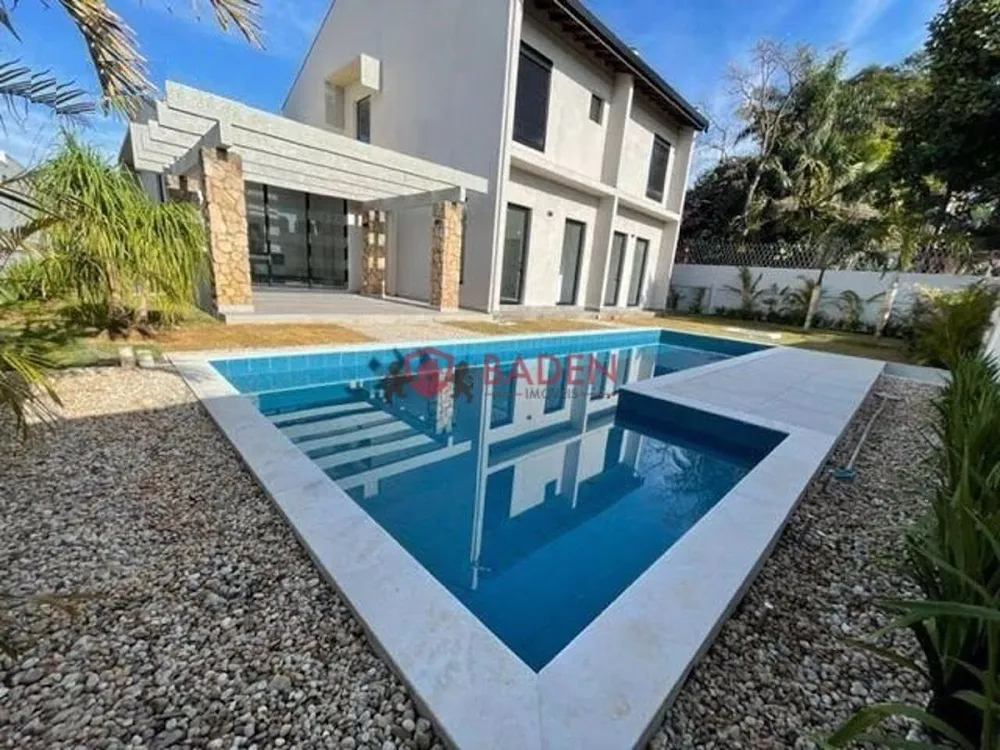 Casa de Condomínio, 5 quartos - Foto 1