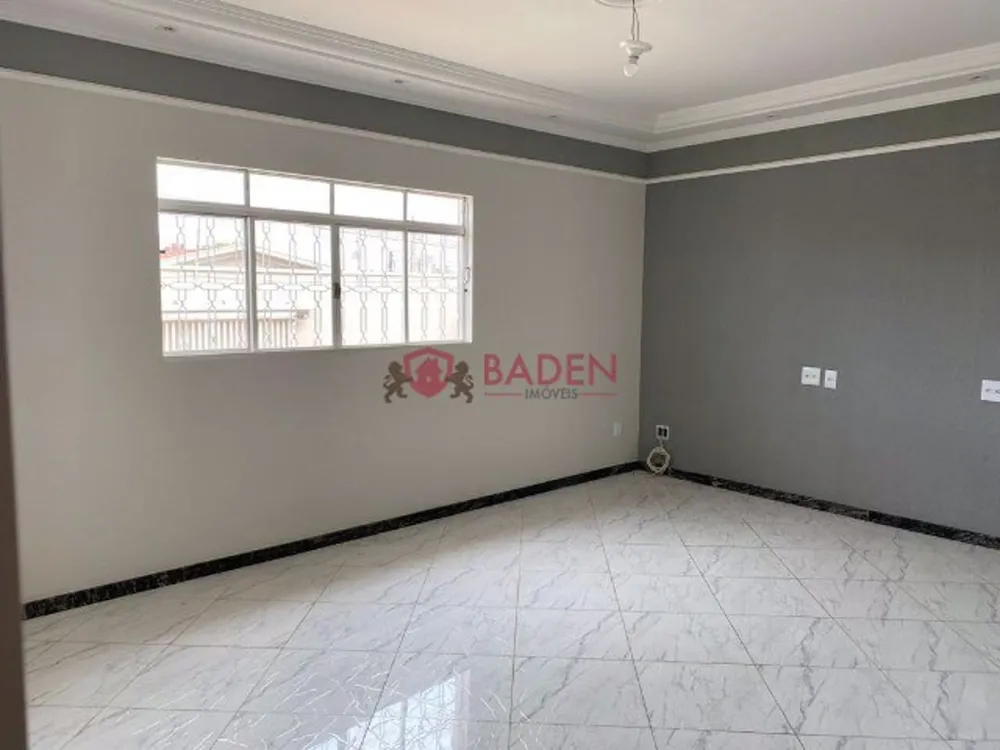 Casa, 3 quartos, 260 m² - Foto 4