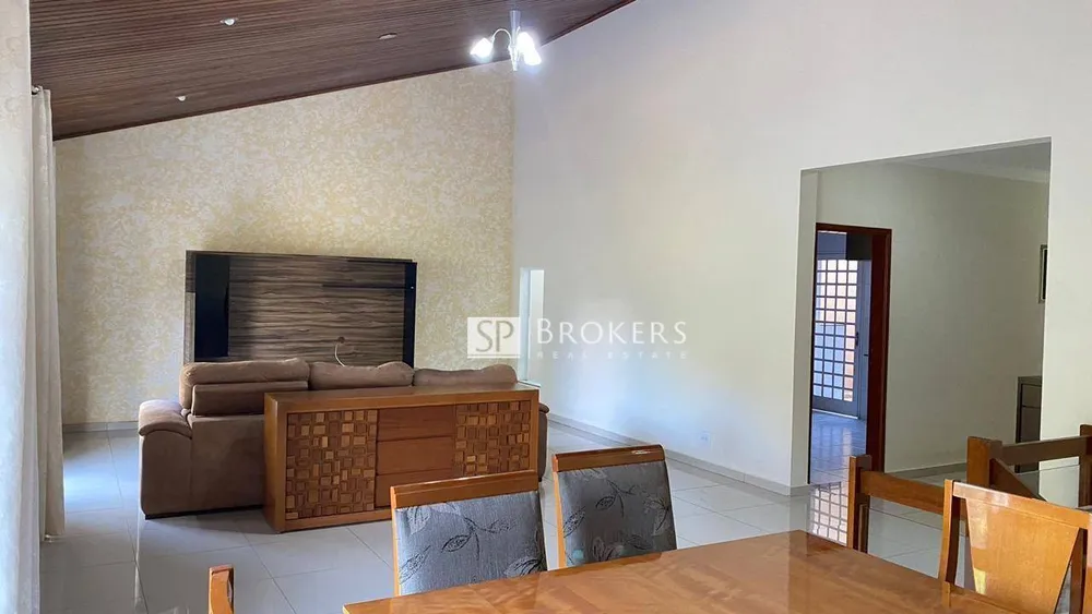 Casa, 3 quartos, 230 m² - Foto 2