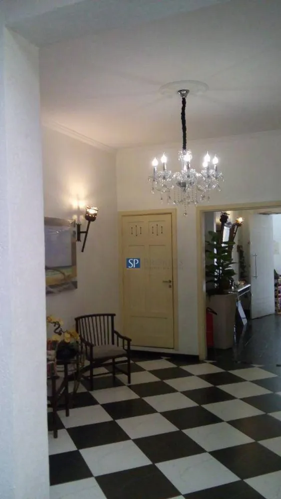 Casa, 5 quartos, 233 m² - Foto 1