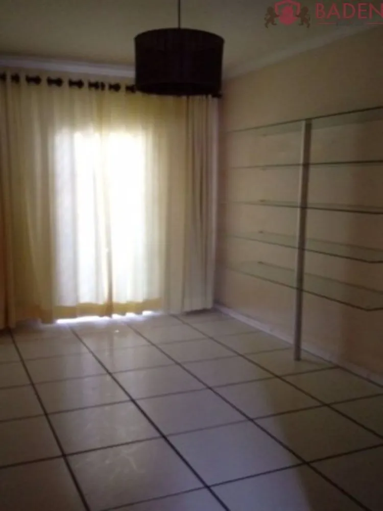 Casa, 3 quartos, 230 m² - Foto 4