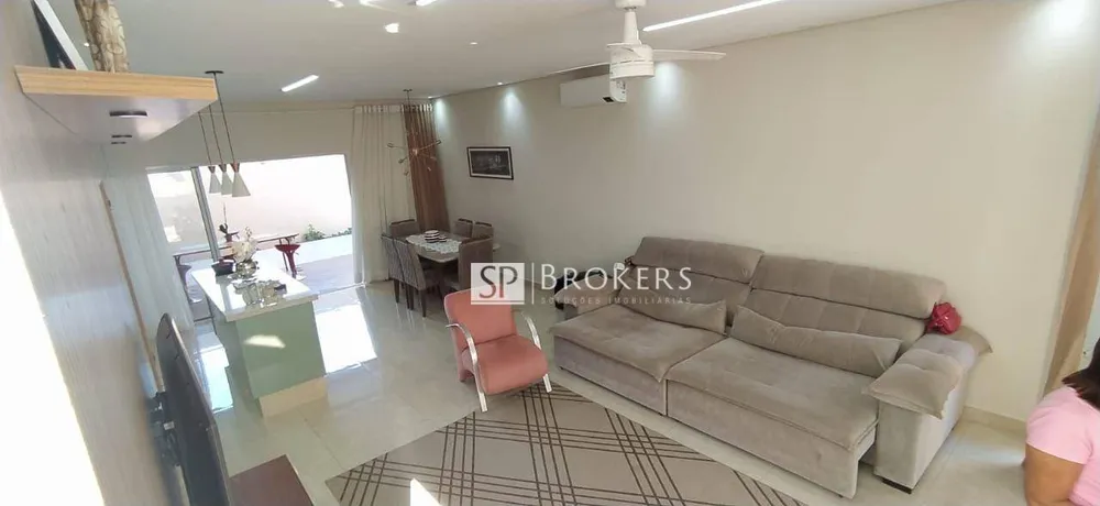 Casa, 3 quartos, 160 m² - Foto 1