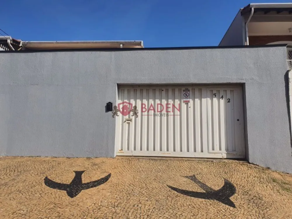 Casa, 3 quartos, 215 m² - Foto 1