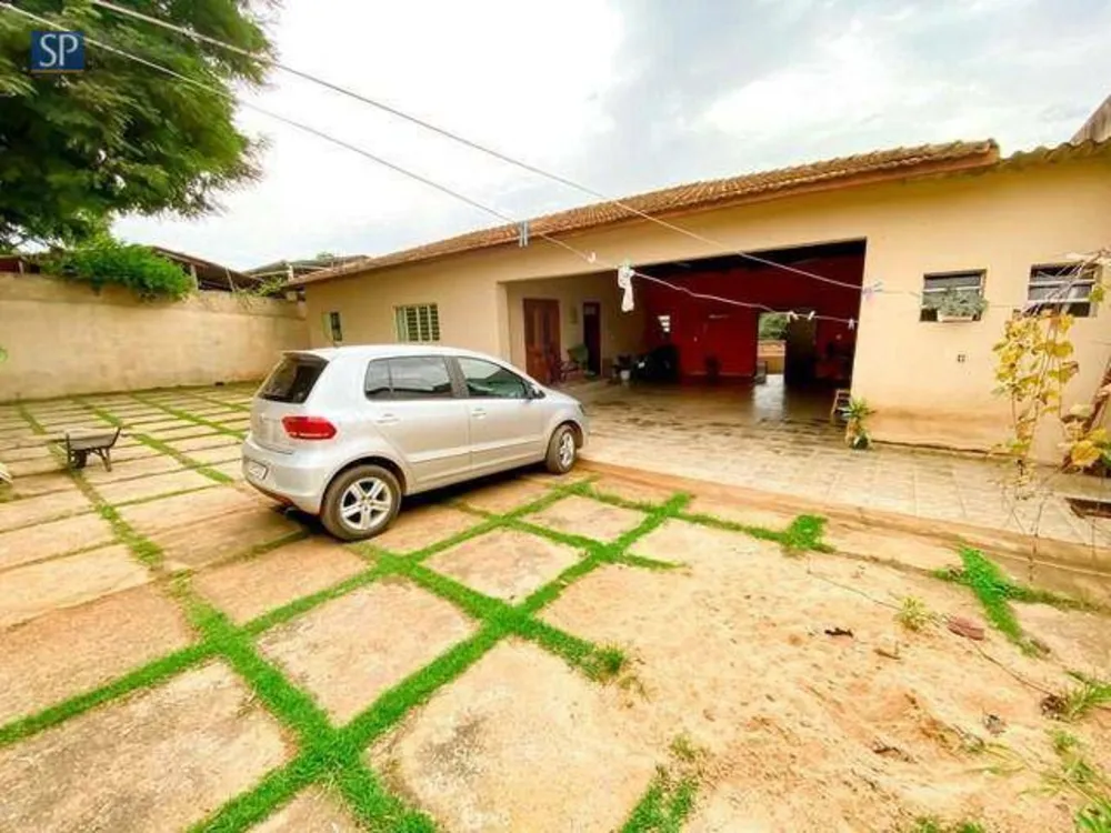 Chácara, 4 quartos, 1200 m² - Foto 2