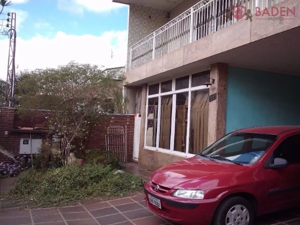 Casa, 4 quartos, 230 m² - Foto 2