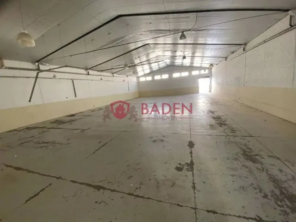 Depósito-Galpão, 760 m² - Foto 2