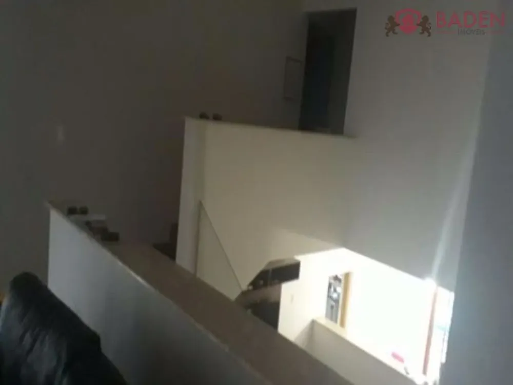 Casa, 3 quartos, 220 m² - Foto 4