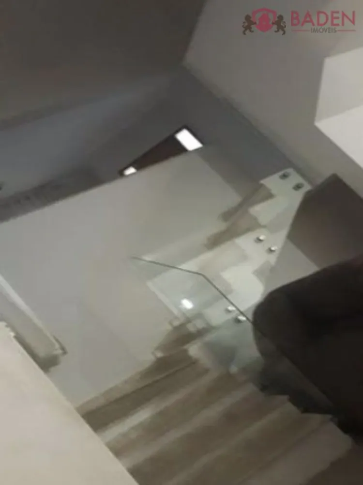 Casa, 3 quartos, 220 m² - Foto 3