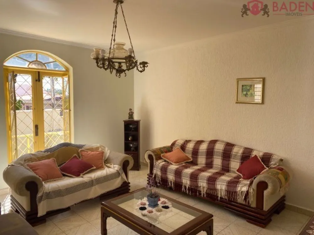 Casa, 5 quartos, 200 m² - Foto 3