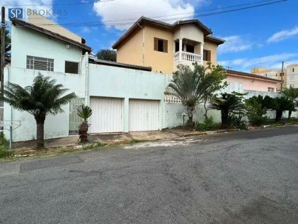 Casa, 6 quartos, 285 m² - Foto 2