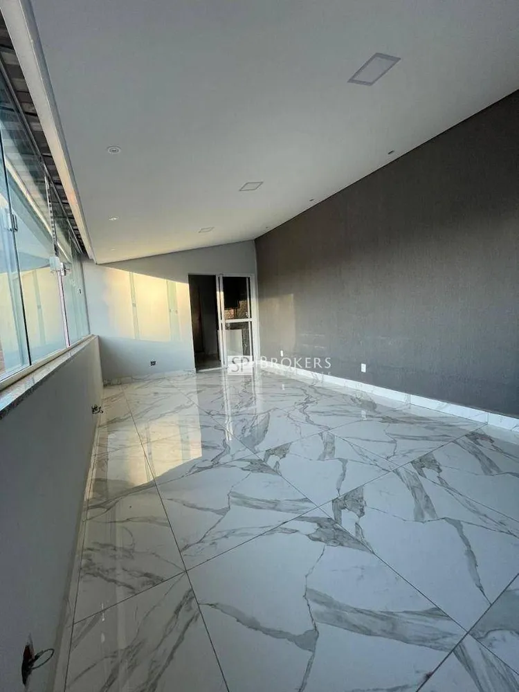 Casa, 3 quartos, 170 m² - Foto 2