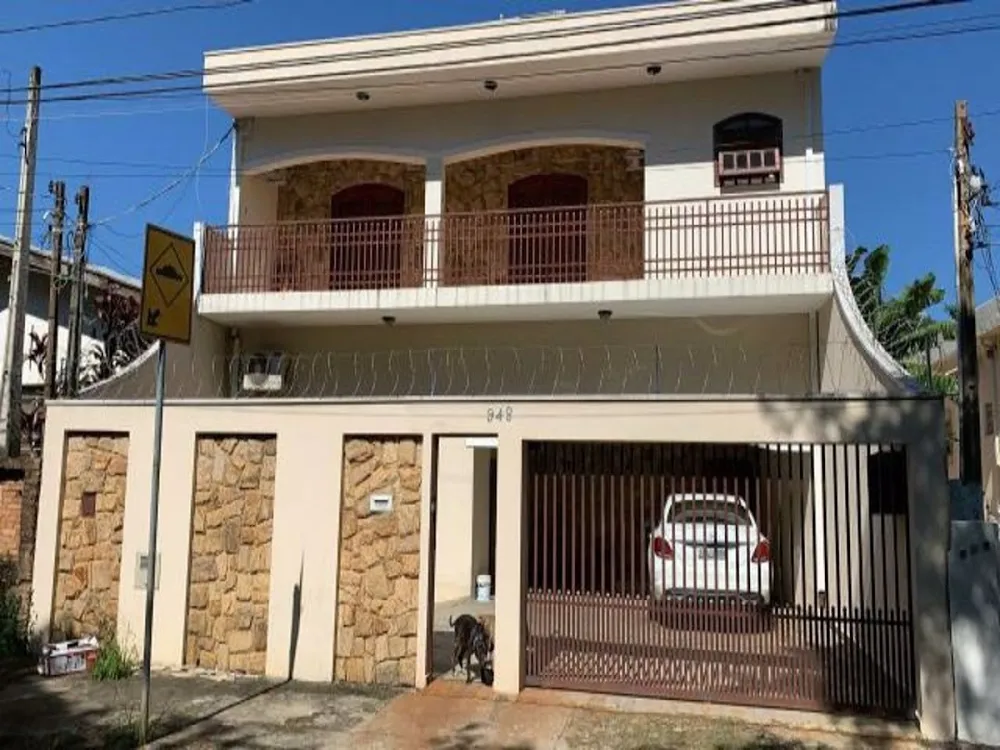Casa, 4 quartos, 297 m² - Foto 1