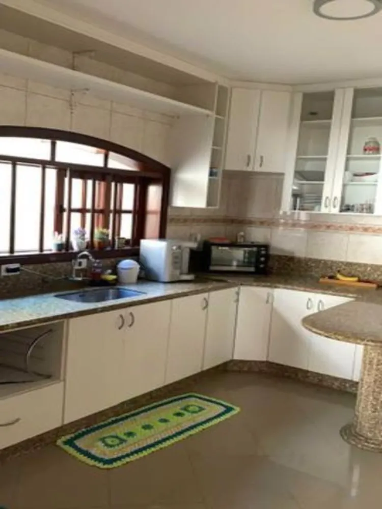 Casa, 4 quartos, 297 m² - Foto 4