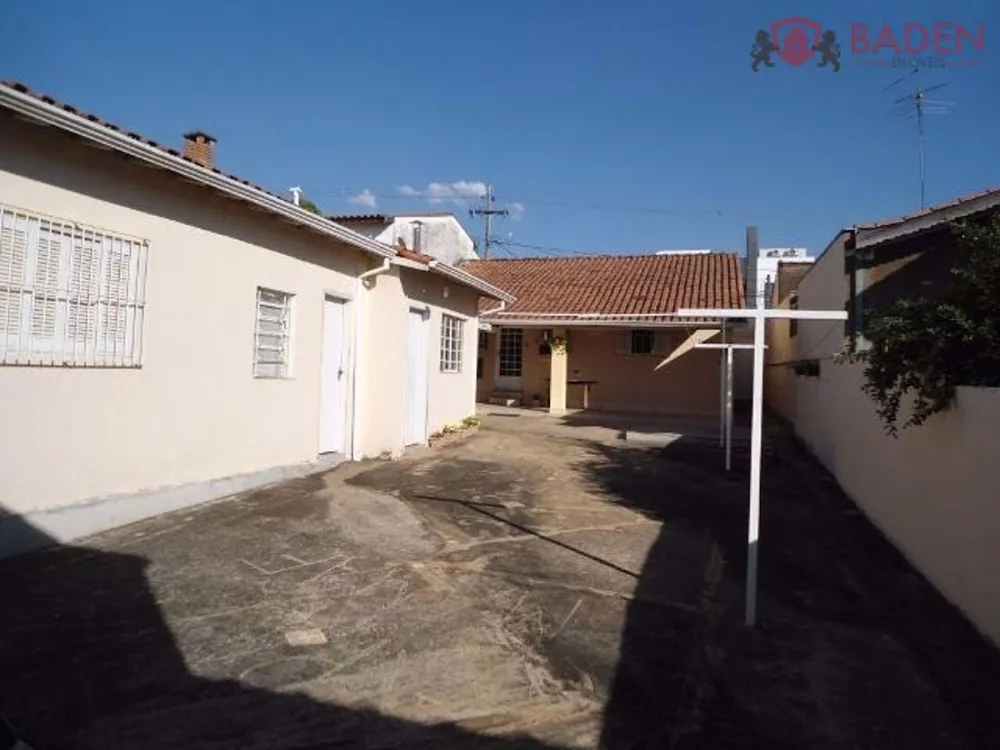 Casa, 3 quartos, 210 m² - Foto 2
