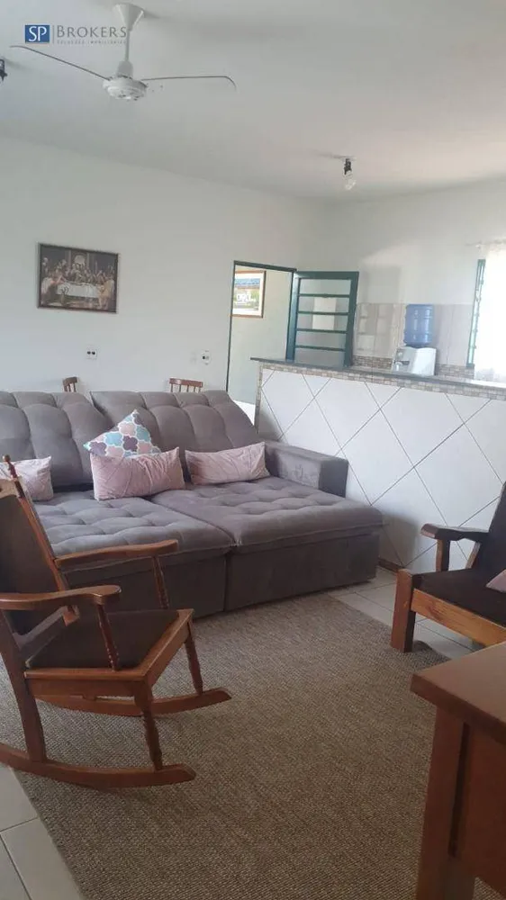 Chácara, 3 quartos, 1300 m² - Foto 4