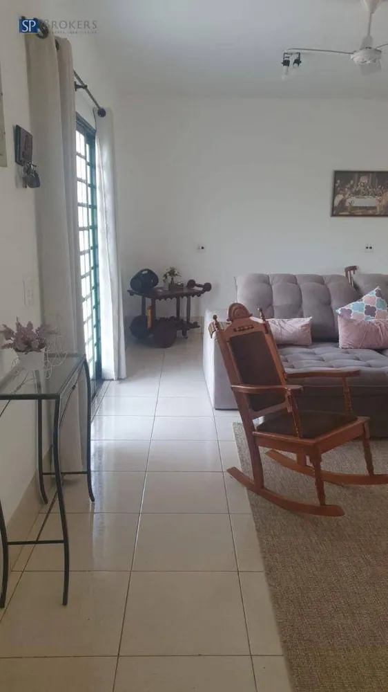 Chácara, 3 quartos, 1300 m² - Foto 3
