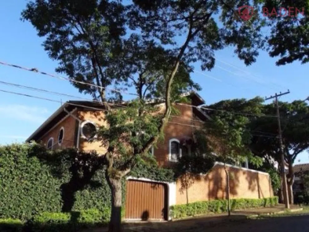Casa, 5 quartos, 321 m² - Foto 2