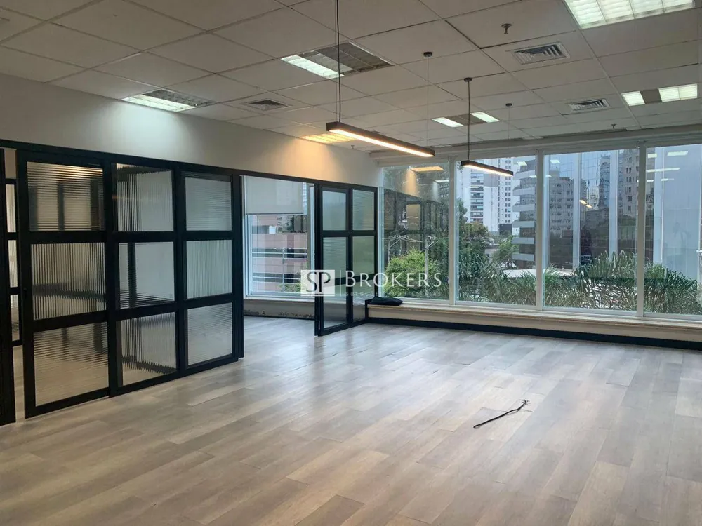 Sala-Conjunto, 252 m² - Foto 1