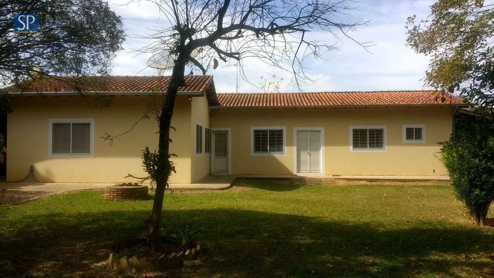 Chácara, 4 quartos, 2247 m² - Foto 2