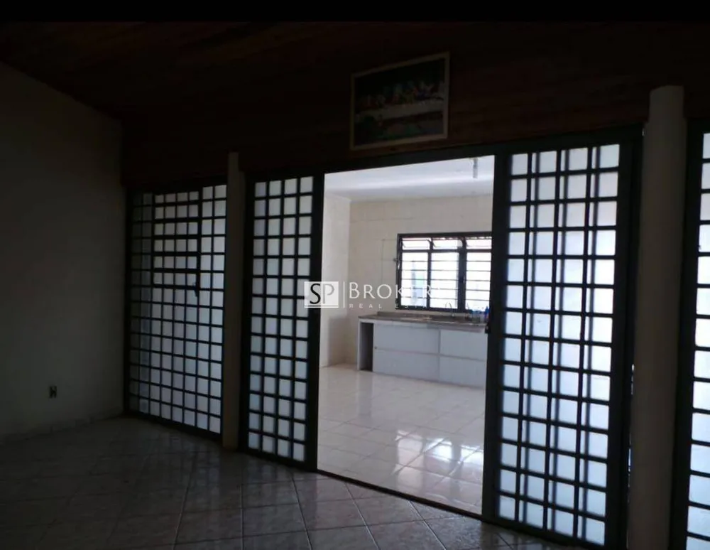 Casa, 3 quartos, 180 m² - Foto 2