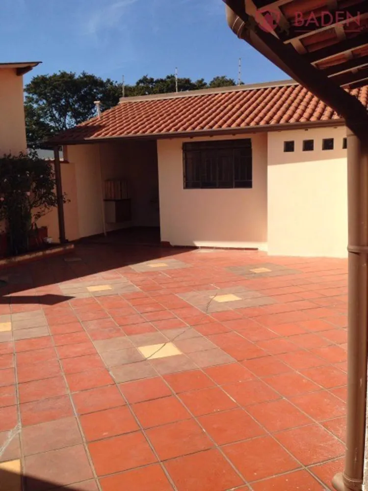 Casa, 3 quartos, 188 m² - Foto 2
