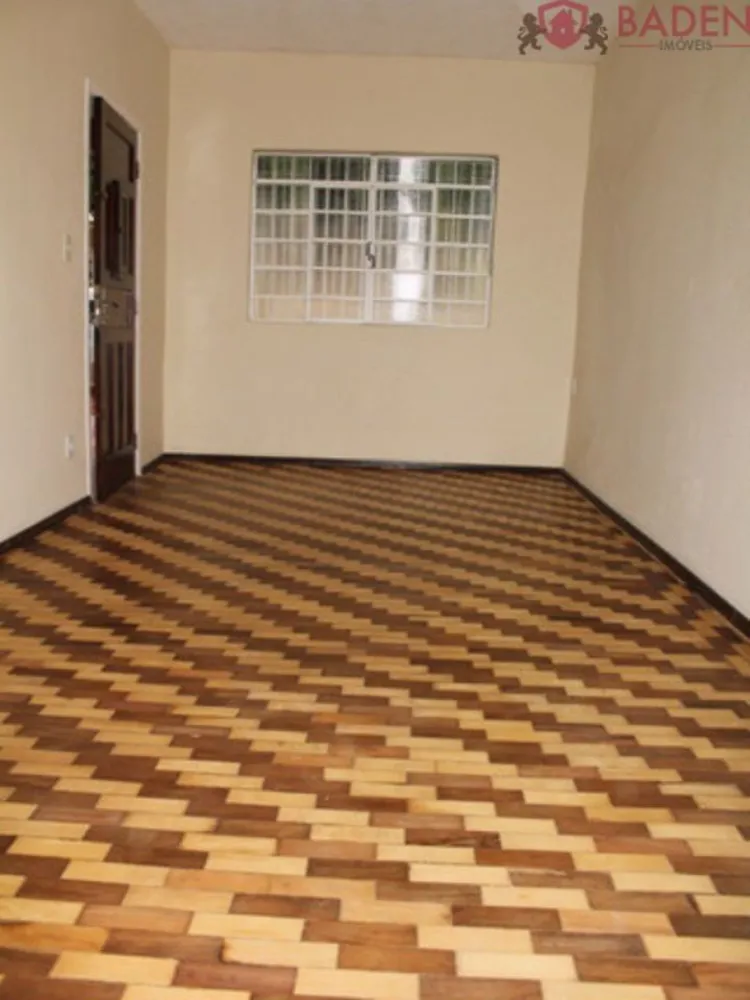 Casa, 4 quartos, 180 m² - Foto 4