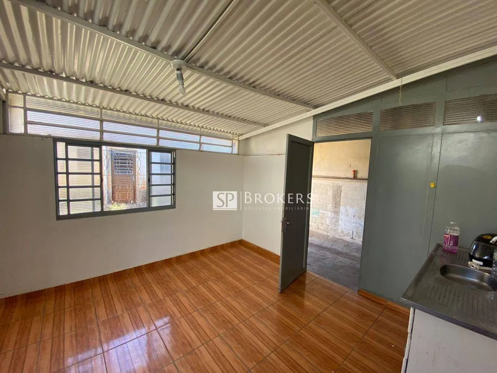 Casa, 4 quartos, 212 m² - Foto 1