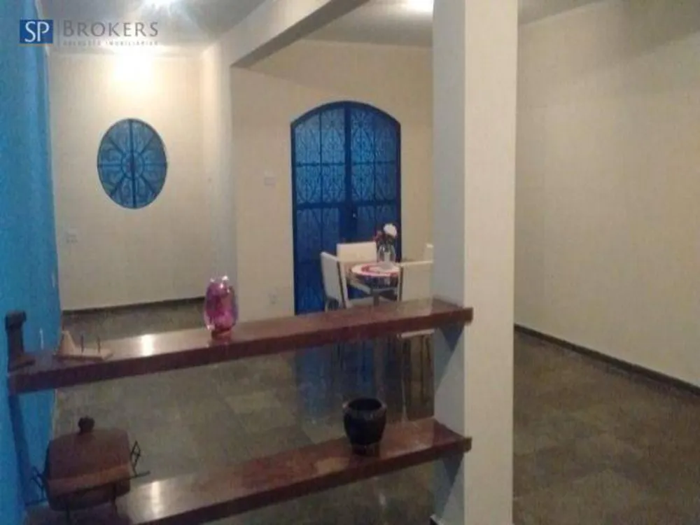 Casa, 5 quartos, 250 m² - Foto 4
