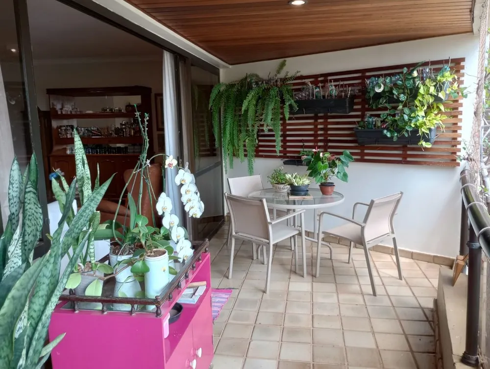 Apartamento, 4 quartos, 230 m² - Foto 1