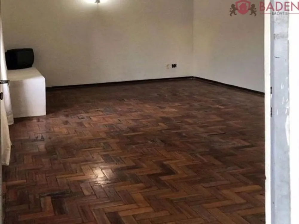 Casa, 3 quartos, 197 m² - Foto 2