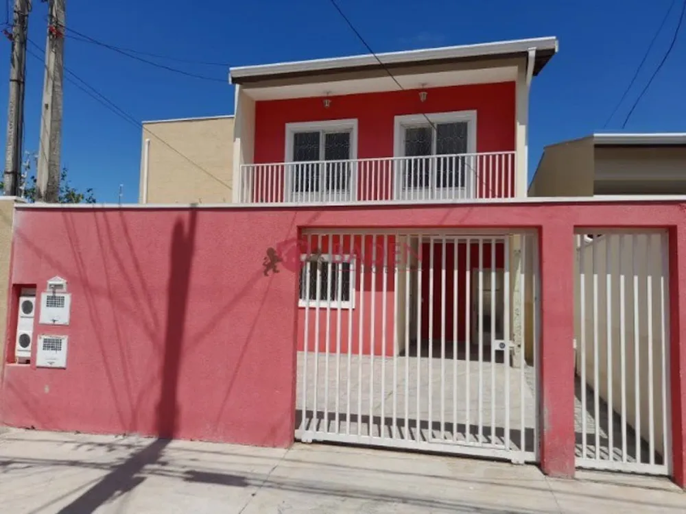 Casa, 5 quartos, 222 m² - Foto 1