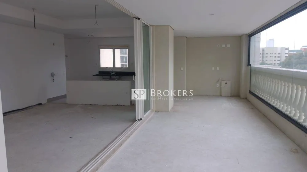 Apartamento, 3 quartos, 256 m² - Foto 2