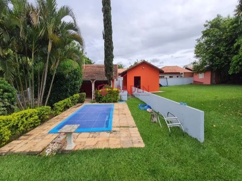 Casa, 3 quartos, 240 m² - Foto 1