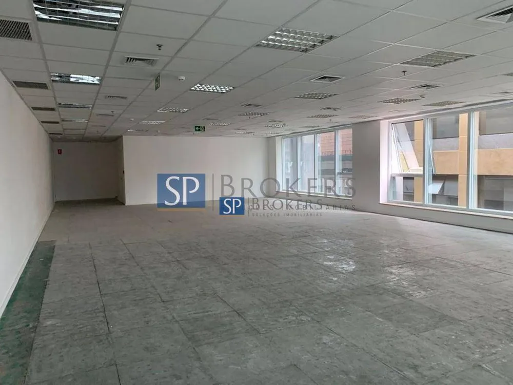 Sala-Conjunto, 1392 m² - Foto 1