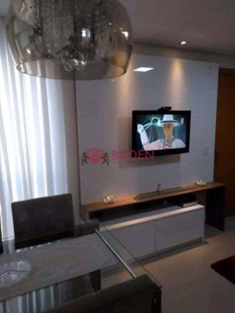 Apartamento, 2 quartos, 45 m² - Foto 2